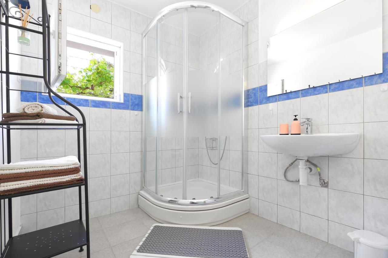 Apartman Don Паг Экстерьер фото