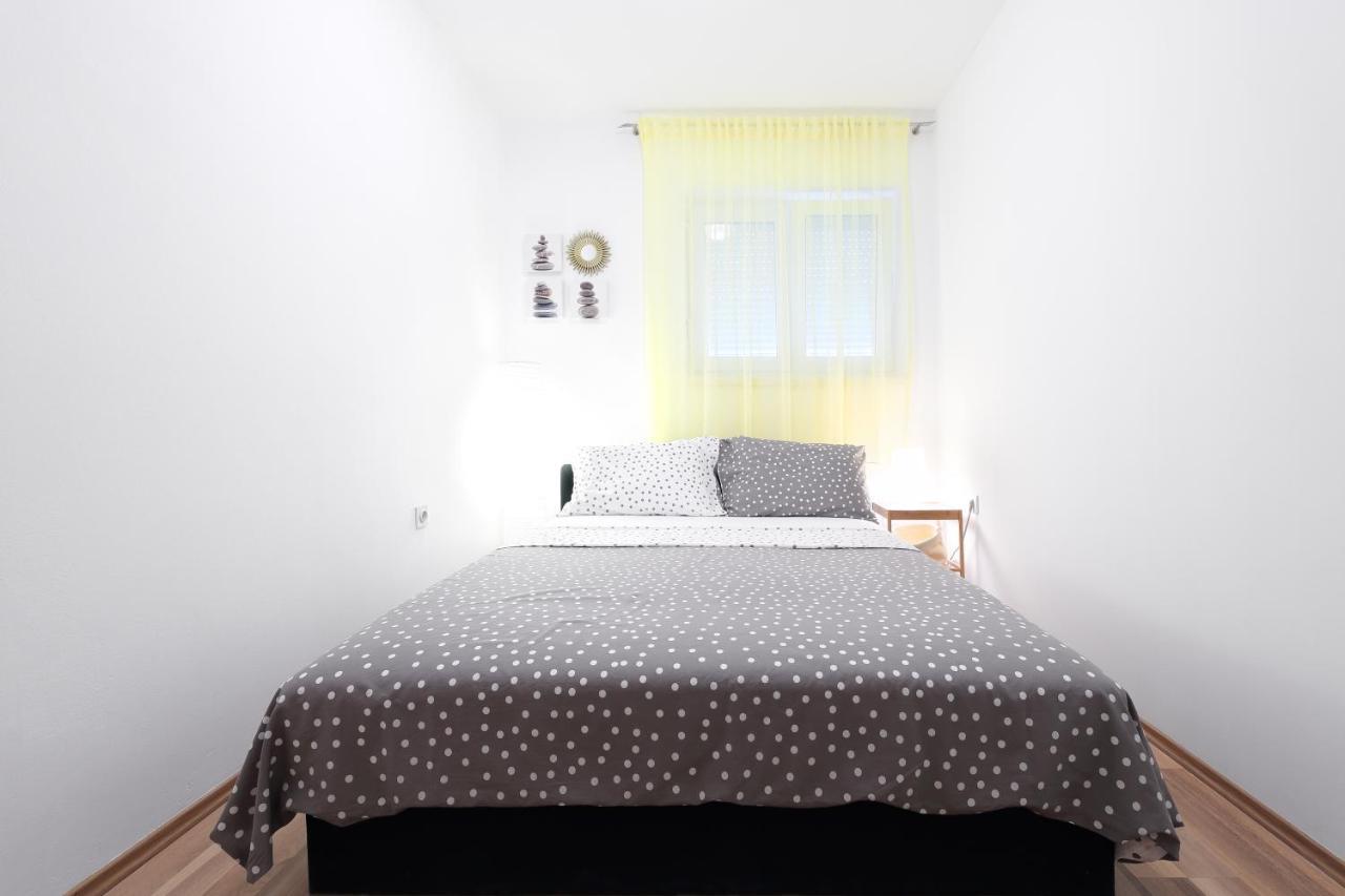Apartman Don Паг Экстерьер фото